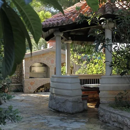 Twin Starigrad 3333i 3* Starigrad Paklenica
