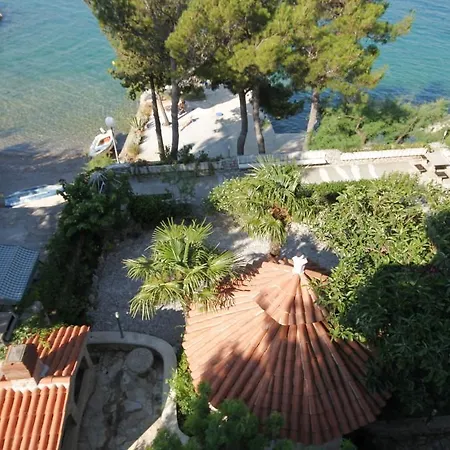 Twin Starigrad 3333i Starigrad Paklenica