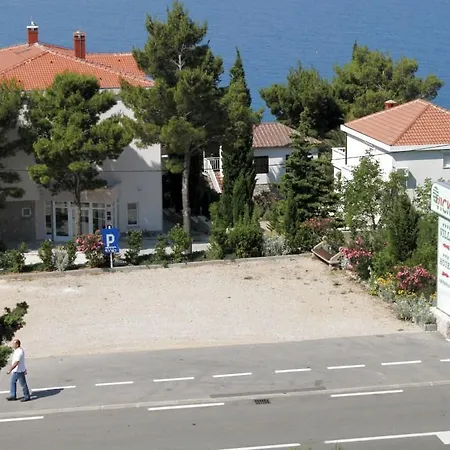 Guest house Twin Starigrad 3333i